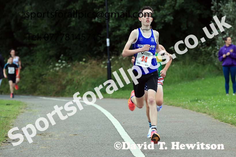 Sunderland Harriers 2 mile, 2024 Sunderland Harriers 5k, Silksworth, Sunderland.  Photo: David T. Hewitson/Sports for All Pics